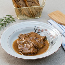 Teleće bišteke u šugu od bijelog vina za 1 osobu (250 g)