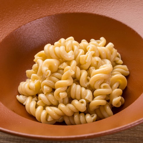 Kuhani domaći strozzapreti s jajima za 1 osobu (200 g)
